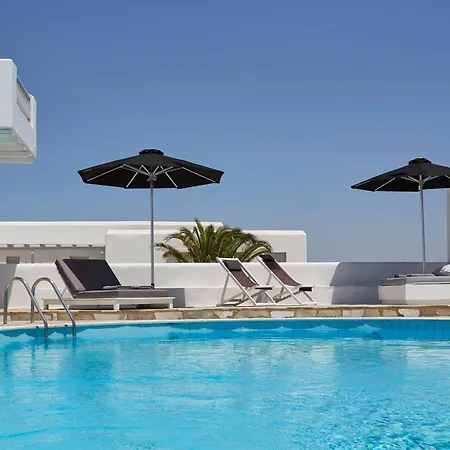 Mrs Armelina By Mr And Mrs White 4*