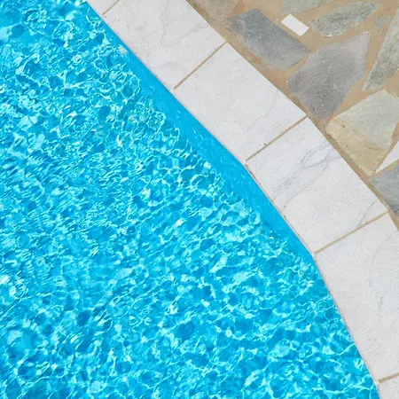 Mrs. Armelina By Mr&mrs White Naousa