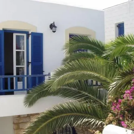 Mrs Armelina By Mr And Mrs White 4* Naousa