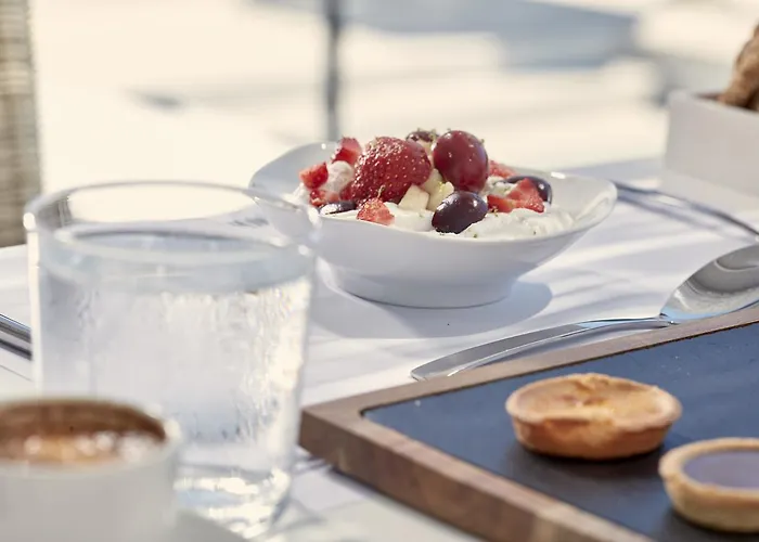 Mrs. Armelina By Mr&mrs White 4*