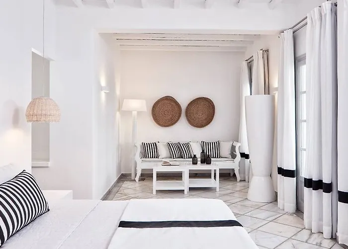 Mrs. Armelina By Mr&mrs White 4*